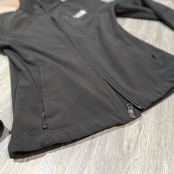 The North Face Women's Black Ski Jacket - Picture 4 of 5